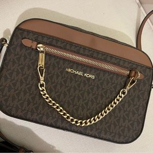 Michael Kors Jet Set Crossbody bag gently used